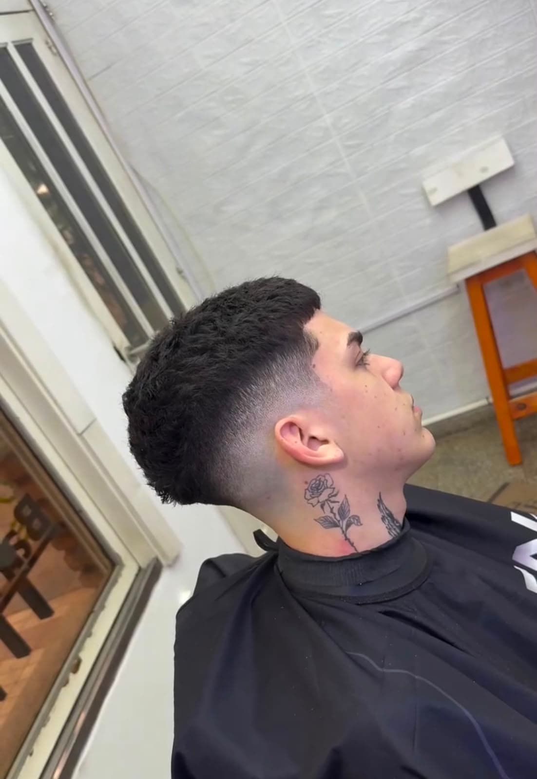 Corte realizado en Leo Barber VM